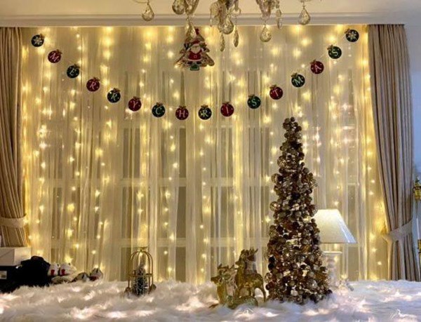 Vợ chồng Thúy Hạnh trang trí Giáng sinh, nổi bật nhất là căn nhà 2 mặt tiền sáng rực - 7