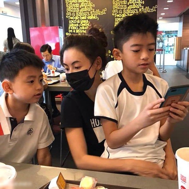 Né bạn gái của chồng cũ, Trương Bá Chi hủy show, không muốn bị so sánh với Vương Phi - 6