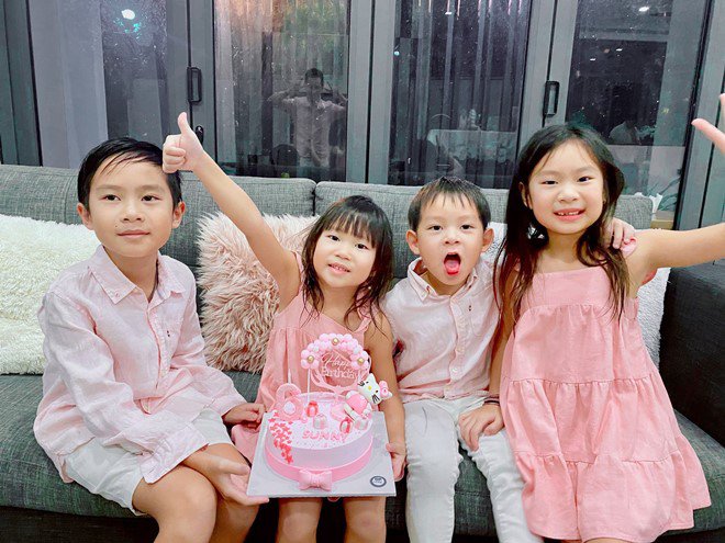 Sao Việt 24h: Tập đoàn màu hồng của Lý Hải - Minh Hà làm fan xuýt xoa amp;#34;6 người 1 gương mặtamp;#34; - 7