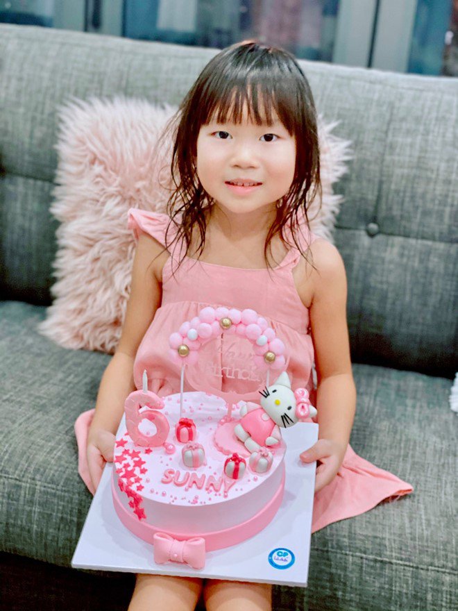 Sao Việt 24h: Tập đoàn màu hồng của Lý Hải - Minh Hà làm fan xuýt xoa amp;#34;6 người 1 gương mặtamp;#34; - 4
