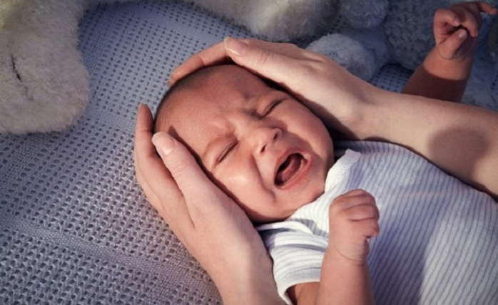 Trẻ 2 tháng tuổi ngủ ít có sao không và cách khắc phục - 3