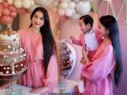 Thời trang - Mặc ai diện màu đỏ chuẩn Noel, Phạm Hương lên đồ đôi hồng rực cùng nhân vật đặc biệt