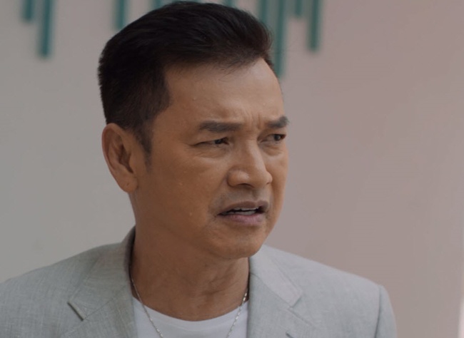 Quang Minh chạy sô nửa đêm: Vừa ngủ cùng amp;#34;sugar babyamp;#34;, lại lao về với vợ - 1