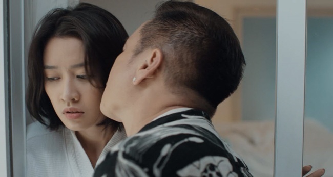 Quang Minh chạy sô nửa đêm: Vừa ngủ cùng amp;#34;sugar babyamp;#34;, lại lao về với vợ - 6