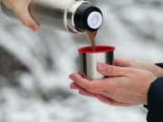 Sức khỏe - Loại nước cấm để trong bình giữ nhiệt vì tạo độc và cách dùng bình để không rước ung thư