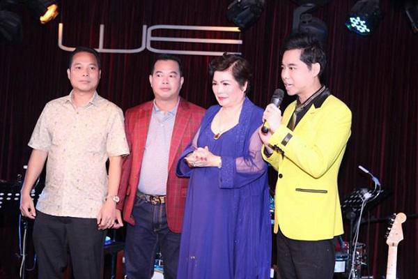 Hai em ruột của amp;#34;ông hoàng nhạc sếnamp;#34; Ngọc Sơn giờ ra sao? - 8