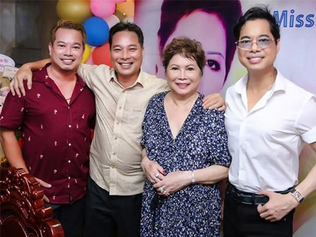 Hai em ruột của ông hoàng nhạc sến Ngọc Sơn giờ ra sao?