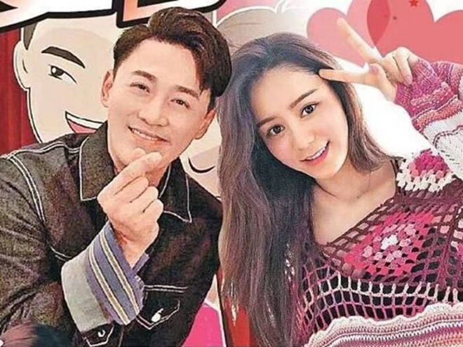 Điểm sáng cho năm 2021: Đám cưới kín đáo, hôn nhân viên mãn bất ngờ nhất là thiếu gia TVB - 1