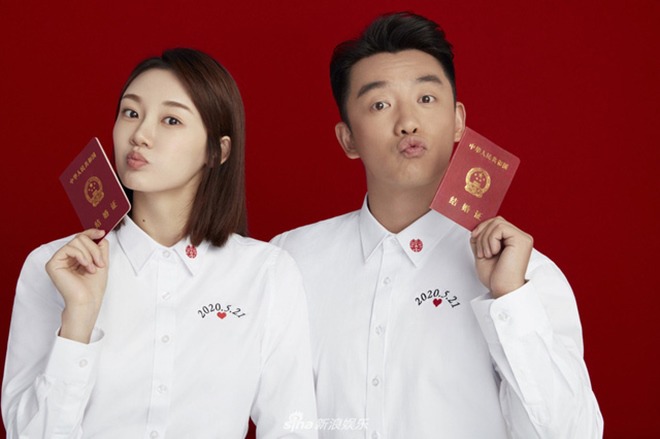 Điểm sáng cho năm 2021: Đám cưới kín đáo, hôn nhân viên mãn bất ngờ nhất là thiếu gia TVB - 7