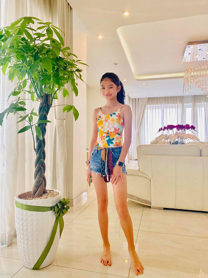 Ngày nào còn bé tí, con gái Trương Ngọc Ánh giờ cao gần bằng bố, nhan sắc chuẩn hoa hậu - 5