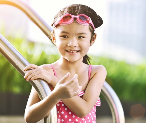 Ngày nào còn bé tí, con gái Trương Ngọc Ánh giờ cao gần bằng bố, nhan sắc chuẩn hoa hậu - 4