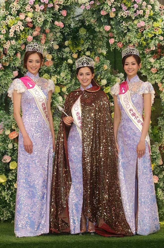 Đăng quang là biểu tượng sắc đẹp quốc gia, loạt Hoa hậu vẫn bị amp;#34;ném đáamp;#34; đòi trả vương miện - 14
