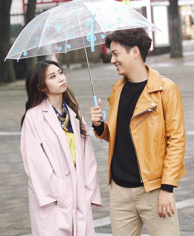 Nam ca sĩ với mối tình gần 1 thập kỷ là biểu tượng tình yêu được nhiều người ngưỡng mộ.