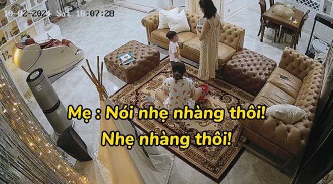 Sao Việt 24h: Gọi Phi Nhung là amp;#34;emamp;#34; dù kém 5 tuổi, Nguyên Vũ bị dân mạng mắng amp;#34;hỗn láoamp;#34; - 10