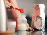 Sức khỏe - Từ vụ trẻ bị ngộ độc nặng do uống sữa pha nước rau ngót, chuyên gia cảnh báo từ bỏ ngay 3 sai lầm phổ biến này