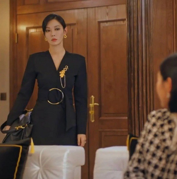 4 kiểu áo blazer siêu hot trong phim Hàn, vừa chuẩn mốt vừa rẻ bèo, có mẫu ngót nghét 100K - 9