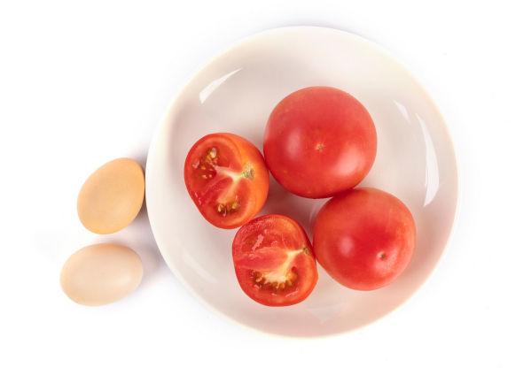 Làm trứng bác cà chua, nhớ 5 mẹo này mới ngon, trứng mềm không khô hay nhiều nước - 3