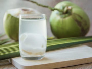 Sức khỏe - Vì sao nước dừa tốt cho sức khỏe nhưng một số thời điểm lại tuyệt đối tránh uống nước dừa?