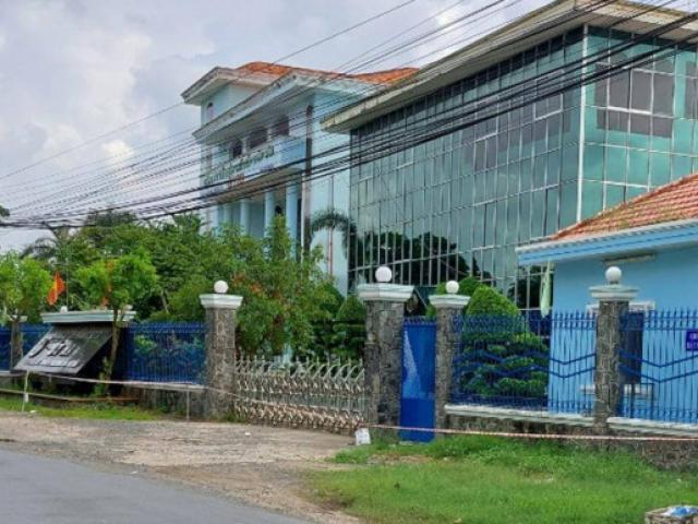 COVID-19 8/10: Chuỗi lây nhiễm tại công ty thủy sản đã có đã 260 ca, địa phương chỉ đạo khẩn