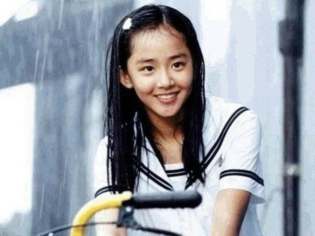  Moon Geun Young là em gái quốc dân Kbiz.