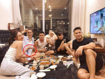 Lan Ngọc tụ tập cùng dàn sao Running Man tại nhà nhưng đôi tay dị dạng gây chú ý