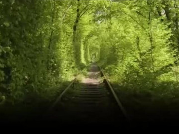 Đường hầm tình yêu tại Ukraine mộng mơ đến nao lòng