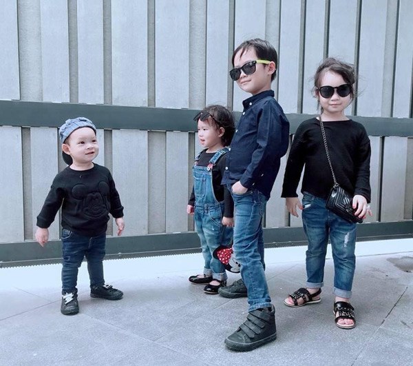 Khoe ảnh cũ diện đồ đơn sắc, Minh Hà và 4 con nhỏ sang đi như diễn thời trang - 1