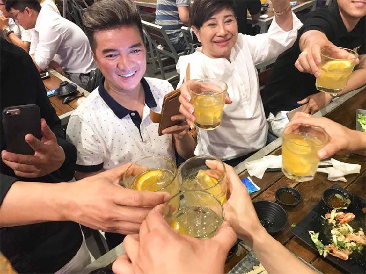 3 bóng hồng trong đời Đàm Vĩnh Hưng: 17 năm bên vợ U70, từng yêu đơn phương ngôi sao lớn - 11