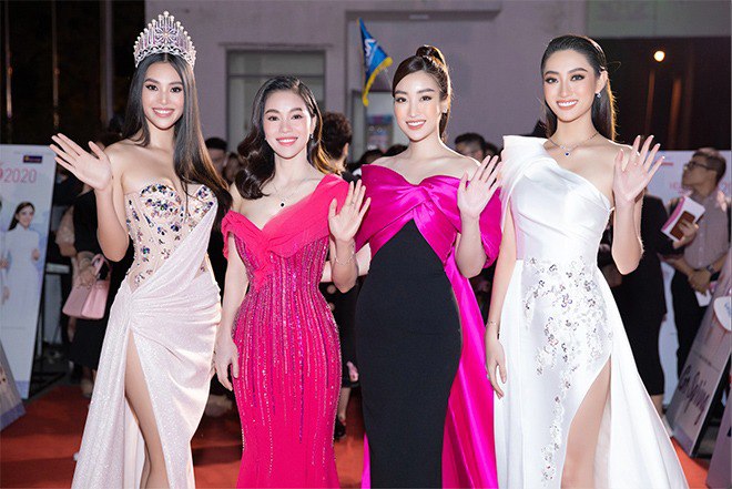 amp;#34;Lép vếamp;#34; trước đàn em vì bắp tay mũm mĩm, Tiểu Vy ảnh hậu trường khoe báu vật không vừa - 9