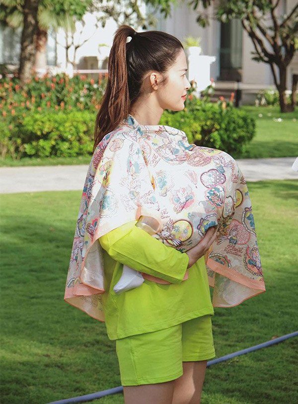Đông Nhi đã từng nhiều lần sử dụng phương pháp này. Cô được hết lời ngợi khen vì lần đầu làm mẹ nhưng rất khéo.