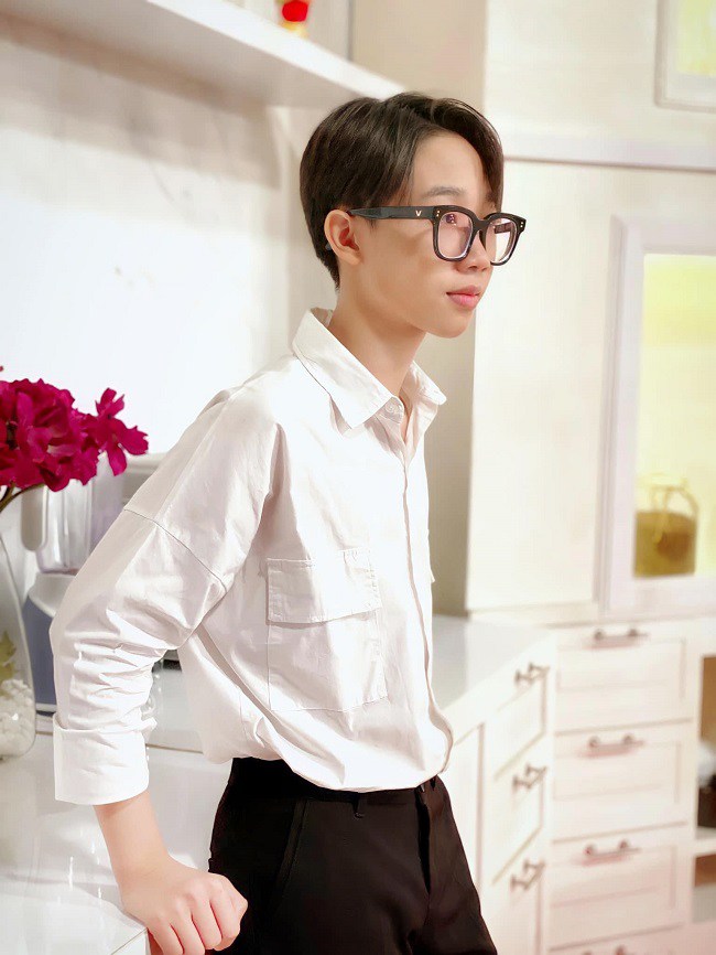 amp;#39;Cậu bé Thị Mầuamp;#39; từ vùng quê nghèo Nam tiến amp;#39;lột xácamp;#39; chẳng nhận ra - 4