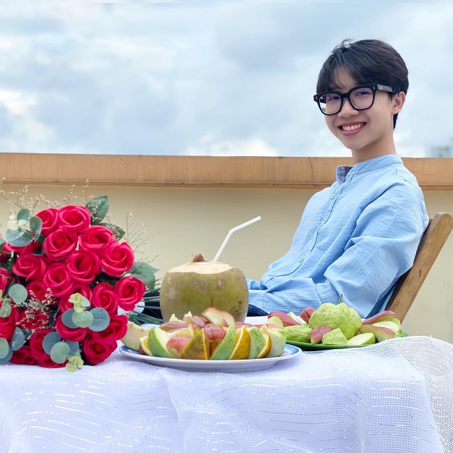 amp;#39;Cậu bé Thị Mầuamp;#39; từ vùng quê nghèo Nam tiến amp;#39;lột xácamp;#39; chẳng nhận ra - 13