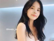 Clip Eva - Nữ y tá xinh như hot girl có vóc dáng nóng bỏng, bí quyết là gì?