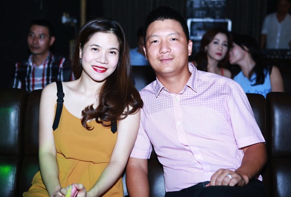 Chồng Mỹ Dung là nam doanh nhân sinh năm 1978, chủ của công ty riêng kinh doanh lĩnh vực điện tử. Cặp đôi có 2 năm tìm hiểu trước khi kết hôn. Hiện cả 2 đã chung sống với nhau được 8 năm.