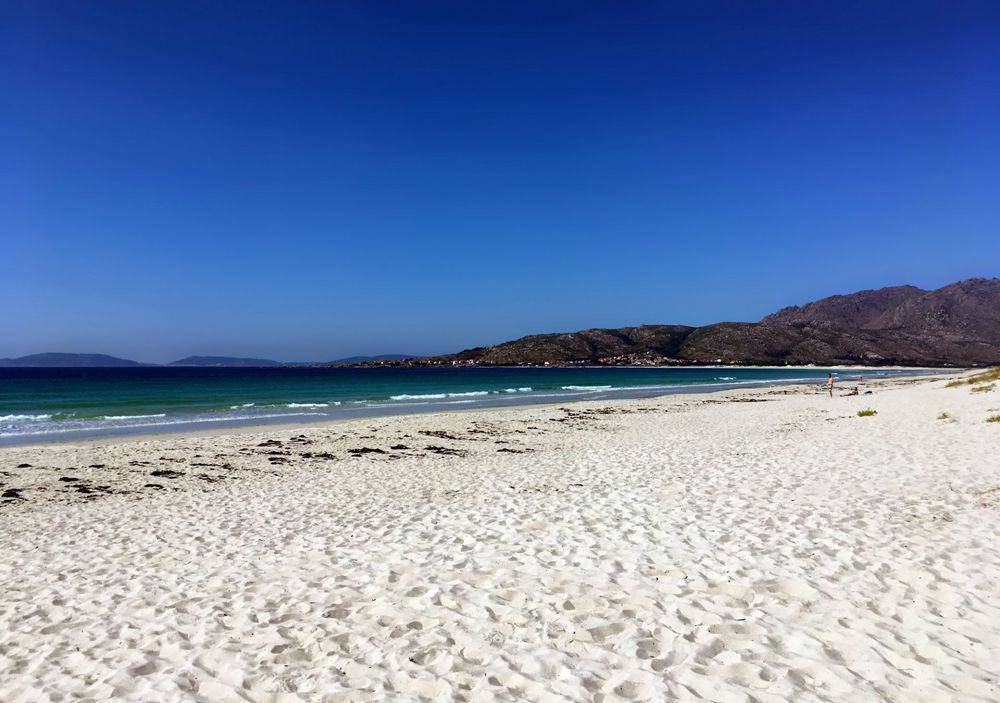 8 bãi biển tuyệt đẹp ở châu Âu chắn chắn phải đến một lần trong đời - 8