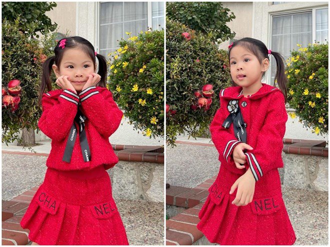 Thanh Thảo diện cho con gái bộ đồ hàng hiệu cực điệu đà. Talia ngày càng xinh xắn và nữ tính hơn.