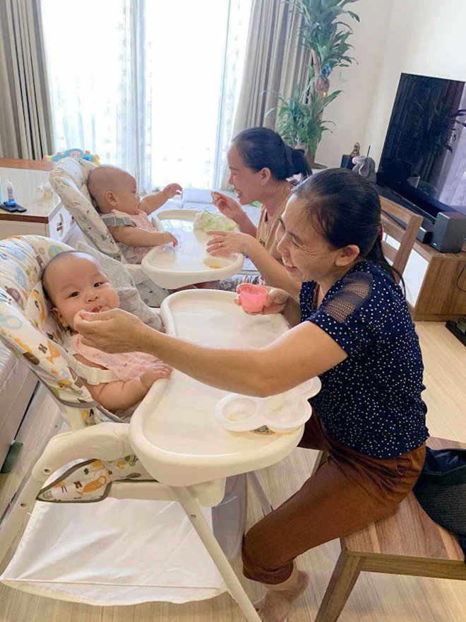 Ngọc Hương từng thuê đến 3 giúp việc để hỗ trợ cô trong việc chăm con từ khi 2 nhóc còn bé xíu.