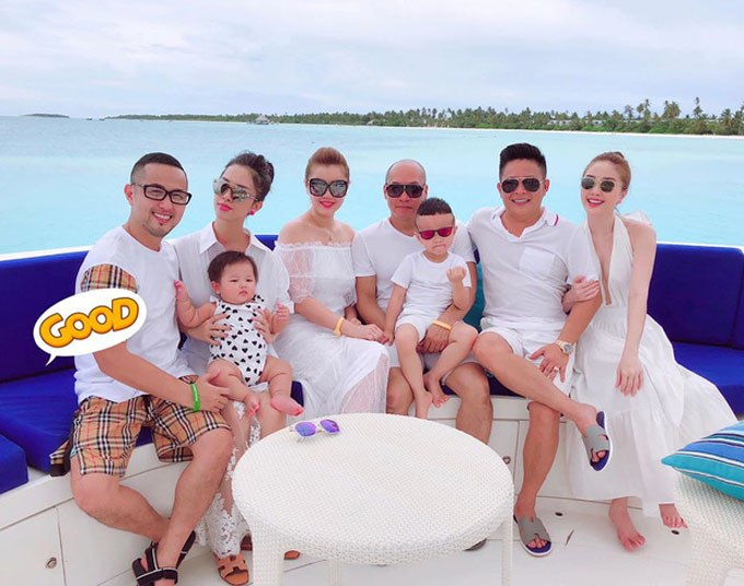 Năm 2018, trong dịp chị hai về Việt Nam, gia đình Bảo Thy đã có chuyến du lịch Maldives. Đây cũng là thời điểm đại gia Phan Lĩnh cầu hôn nữ ca sĩ.