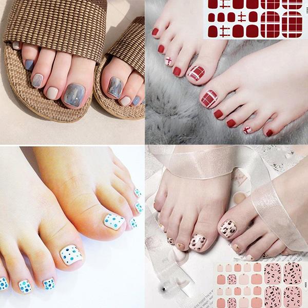 50 mẫu nail chân đẹp đơn giản dẫn đầu xu hướng hiện nay - 17