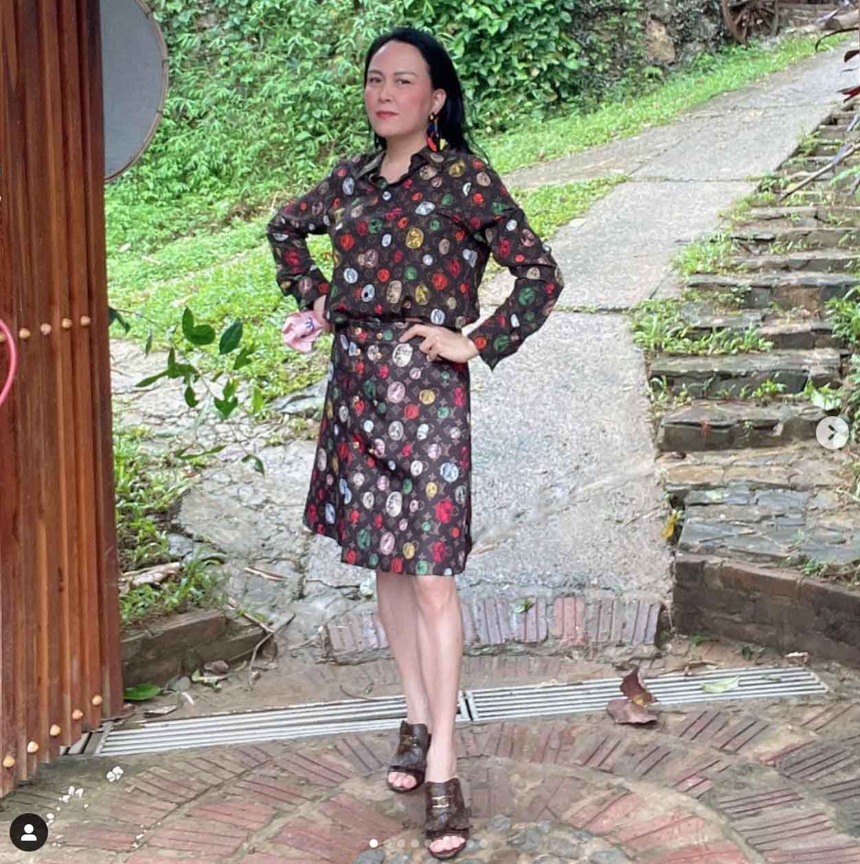 Da dẻ nhẵn thín, Phượng Chanel vẫn không giấu được khuyết điểm tuổi tác, có tiền cũng khó cứu - 7