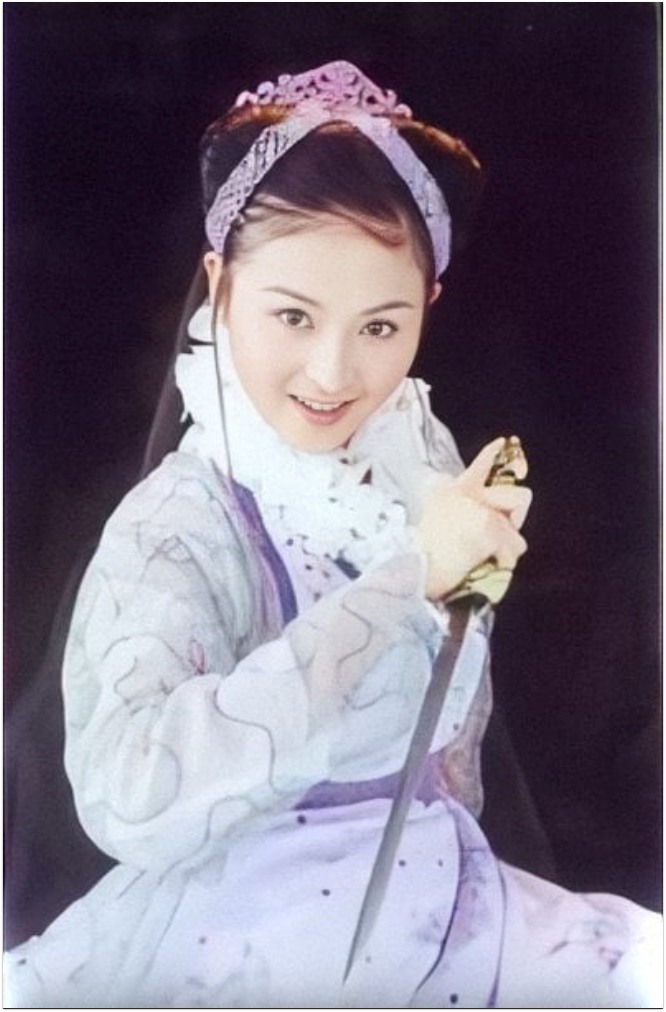 Cô tham gia rất nhiều tác phẩm và được đánh giá cao.