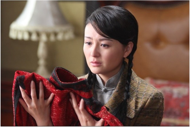 Đới Kiều Thiên bất ngờ nhận được tin bố bị ung thư khiến cô thực sự sụp đổ.