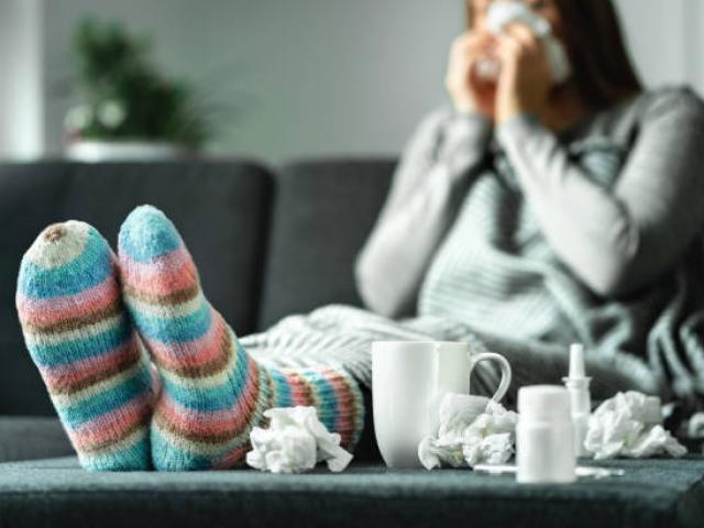 Phân biệt cảm cúm và mắc COVID-19, có một dấu hiệu đặc trưng không thể bỏ qua
