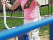 Sức khỏe - Kích con cao tuổi dậy thì ai ngờ phản tác dụng, BS cảnh báo đừng thúc chiều cao cách này