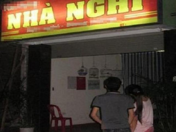 Con gái lớp 8 vào nhà nghỉ với bạn, vì sao chuyên gia khuyên mẹ đừng quá căng?