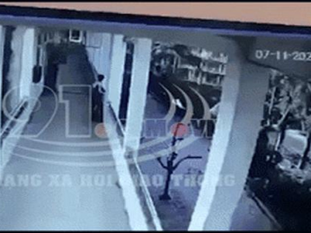 Tin tức - Vụ nam sinh lớp 10 rơi từ tầng 3 xuống tử vong: Góc camera hé lộ nguyên nhân gây sốc