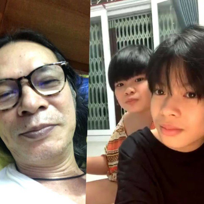 Cậu bé đang dậy thì, giọng còn trầm xuống.