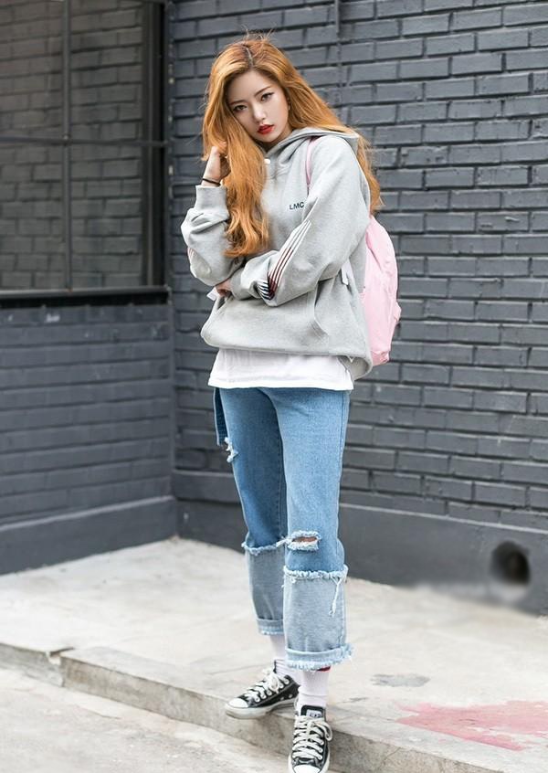 Đến mùa lạnh là áo hoodie lại amp;#34;lên ngôiamp;#34;, nhưng các nàng đã biết diện sao cho sành điệu nhất? - 10