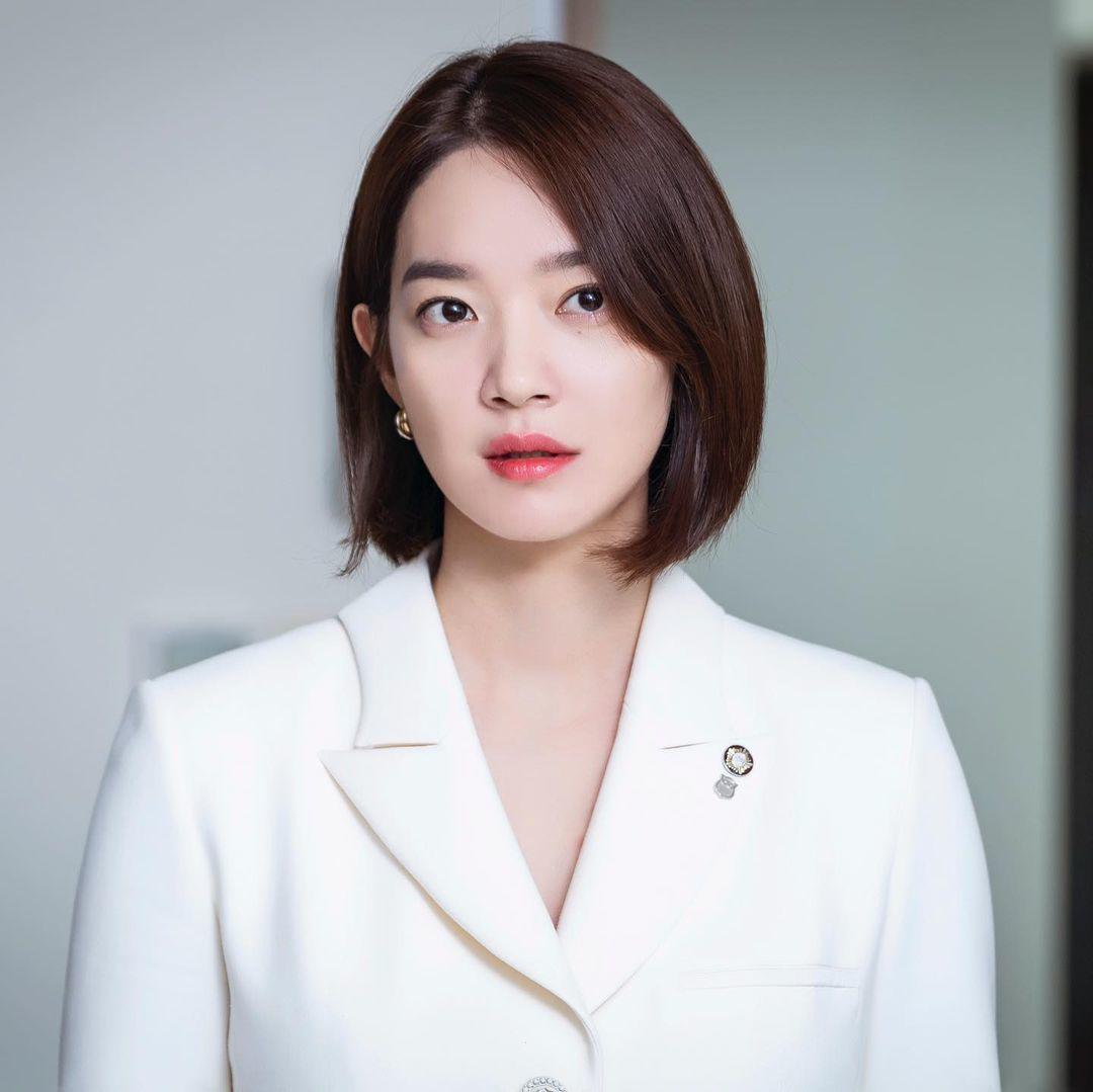 Là Hoa hậu Hàn đẹp nhất thế giới, Honey Lee có cân kiểu tóc amp;#34;ụp gáo dừaamp;#34; huyền thoại? - 15
