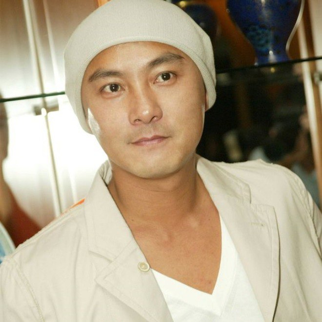 Trương Vệ Kiện từng có lúc nghèo túng không xu dính túi.